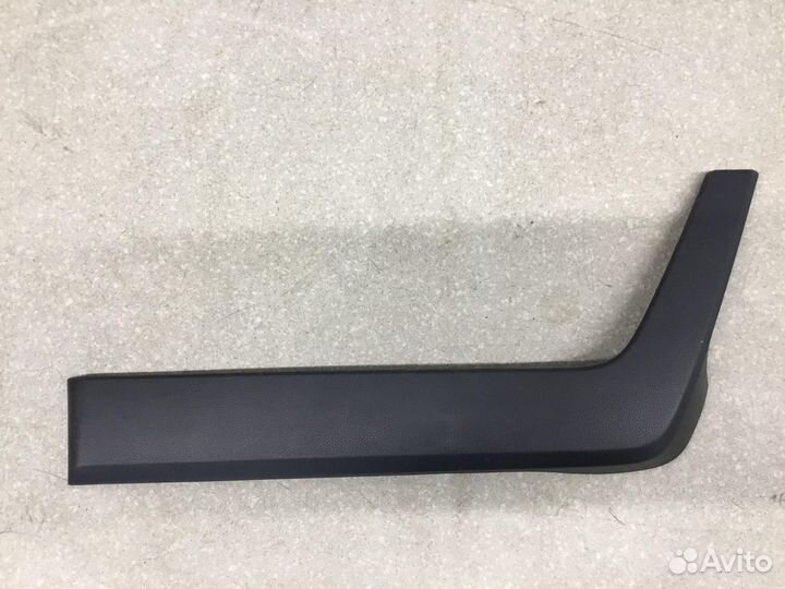 Накладка декоративная Toyota RAV 4 2018