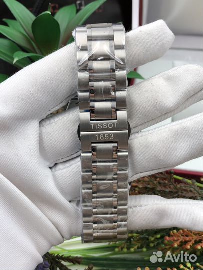 Часы Tissot 1853 + коробка