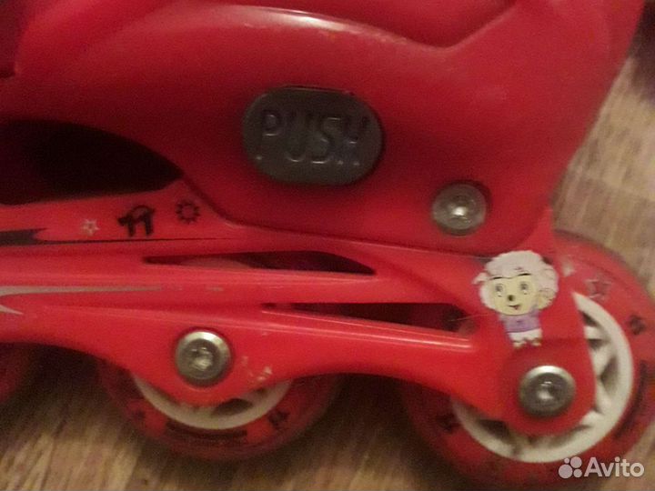 Коньки роликовые