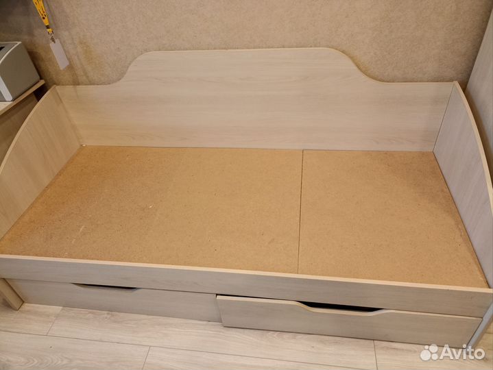 Детская кровать от 3 лет с матрасом бу