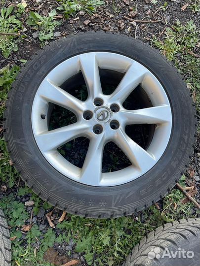 Зимняя резина на дисках lexus 235 55 19