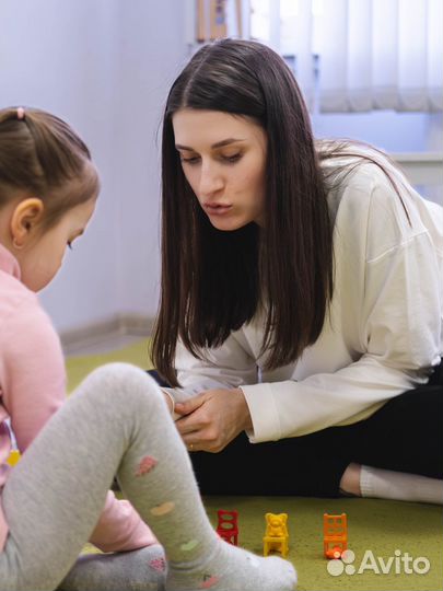 Логопед, дефектолог