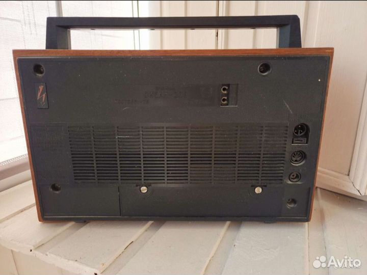 Рабочий радиоприемник океан 209