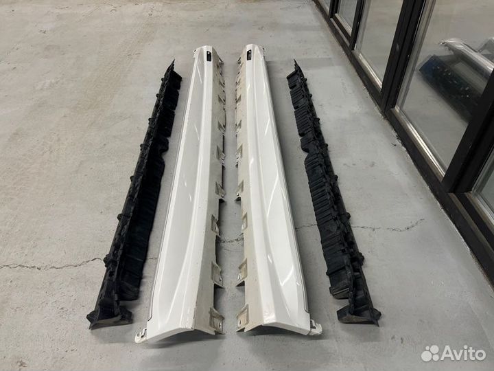 Накладки попрогов Bmw X7 G07