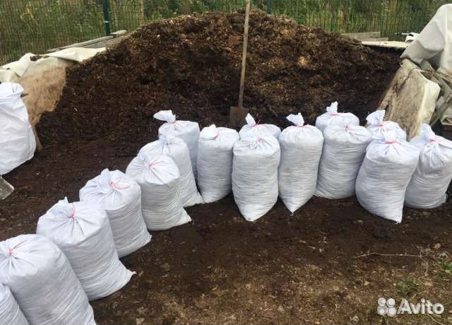 Продам навоз перегной чернозем машинами мешками