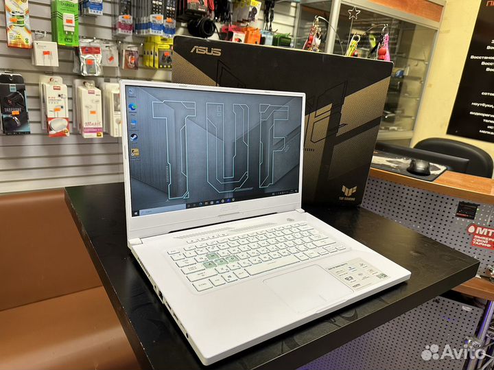 Asus TUF Gaming dash F15 i7/1tb/16gb/3070/240Hz