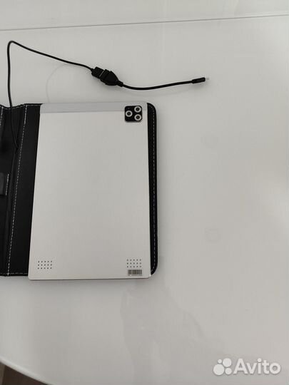 Планшет новый