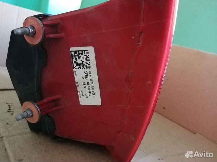 Фонарь задний левый Audi A8 4E