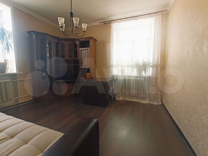 2-к. квартира, 51 м², 2/4 эт.