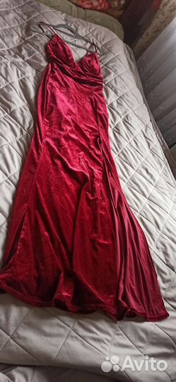 Вечернее платье