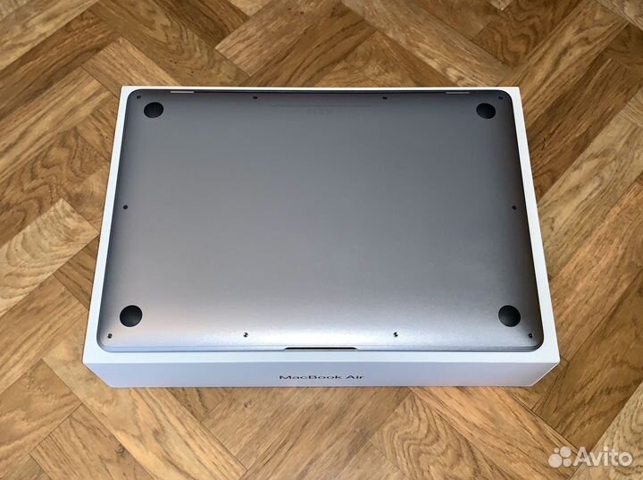 MacBook Air M1 Space Gray 8GB/256GB, 49 циклов