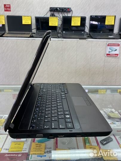 15.6 Ноутбук Samsung NP-R540 i3-2 ядра, SSD, Win7