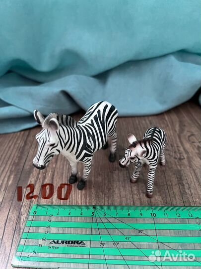 Фигурки животных schleich, mojo, papo