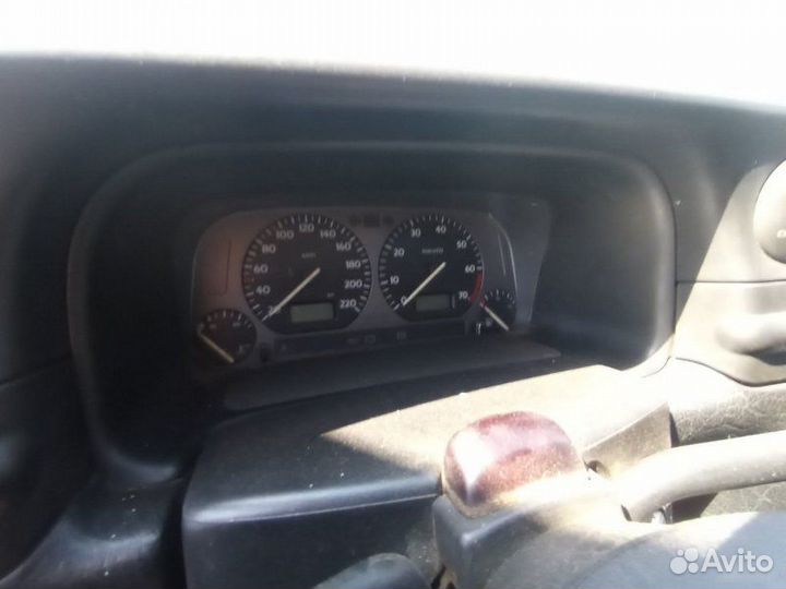 Панель приборов Volkswagen Vento 1993