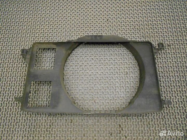 Диффузор вентилятора Ford Transit 7 2008