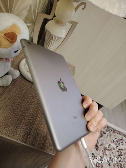 Планшет apple iPad бу 1412