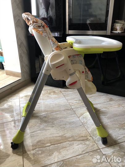Стульчик для кормления chicco polly