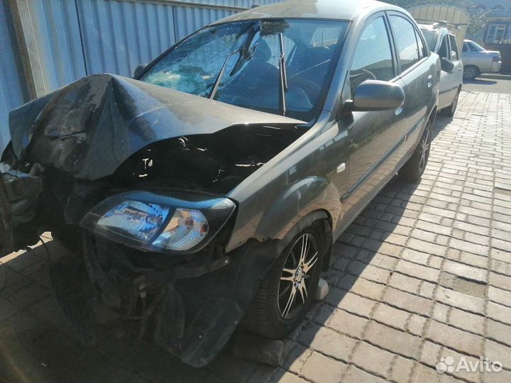 Разбор Киа Рио 2 2010 год