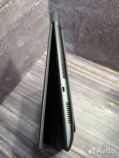 Alienware m18 R1, 14900hx, 4090, 64gb, 2tb