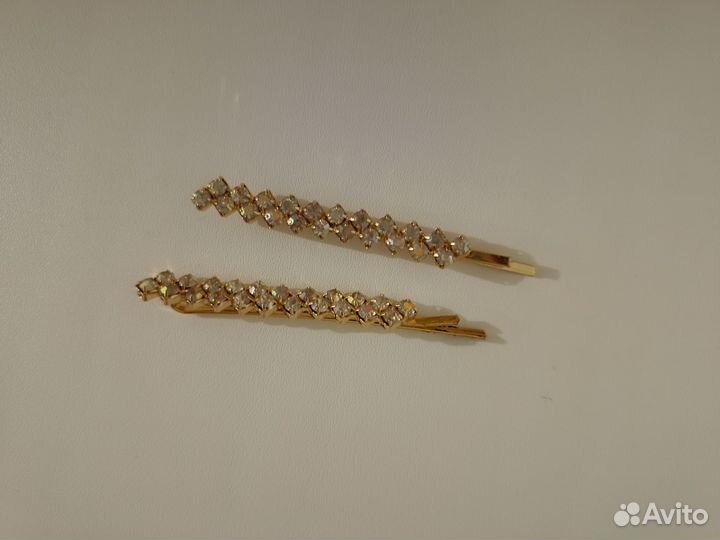 Резинки для волос и заколки