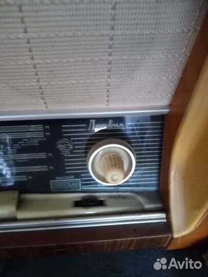 Радиоприемник латвия