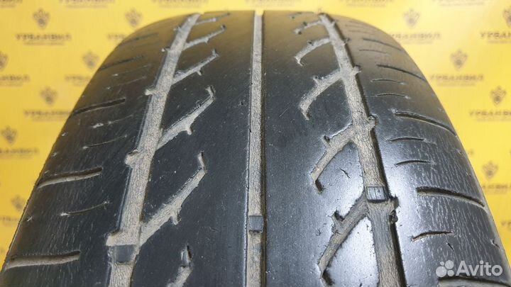 Hankook Optimo K406 215/65 R16 98H