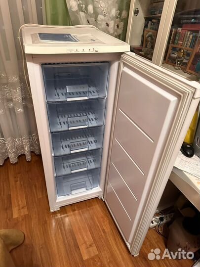 Морозильная камера Бирюса (доставка)