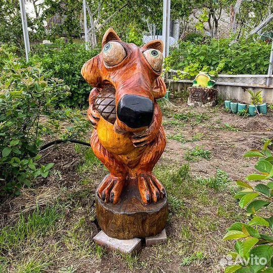 Деревянные скульптуры