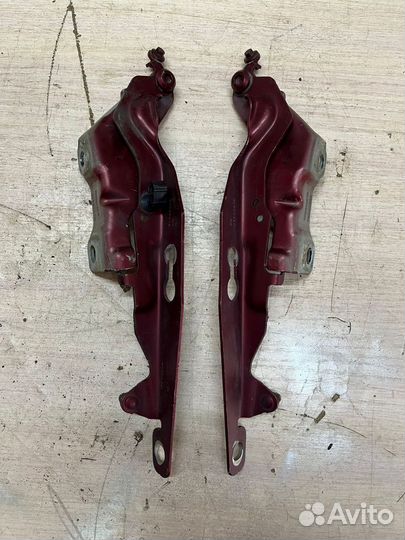 Петли капота volvo xc70