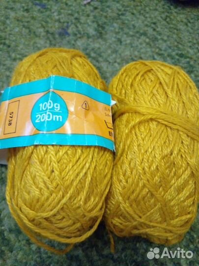 Пряжа для вязания.Спицы и крючки