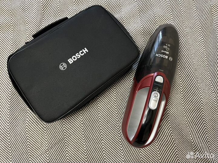 Аккумуляторный пылесос Bosch Move 20.4V