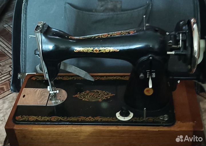 Швейная машинка подольская ручная