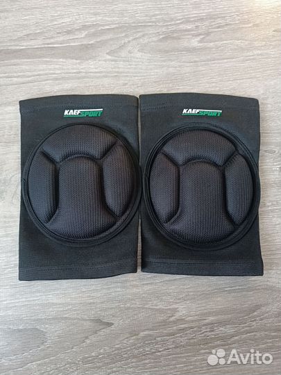 Наколенники защитные