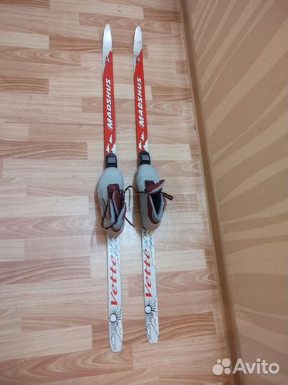 Беговые лыжи