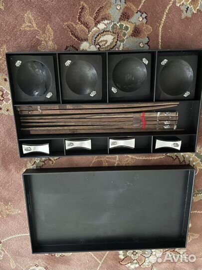 Набор посуды для суши