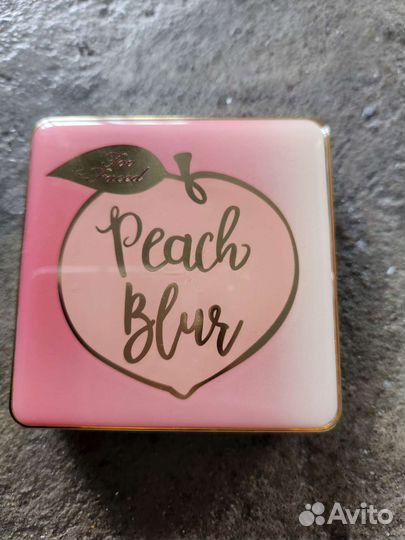 Too faced peach blur пудра