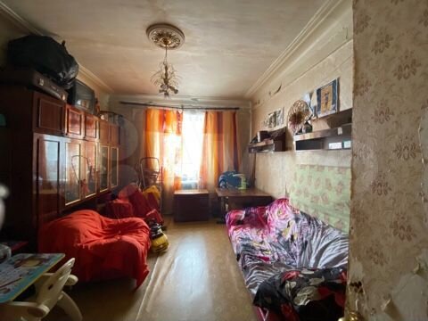 3-к. квартира, 68 м², 1/4 эт.