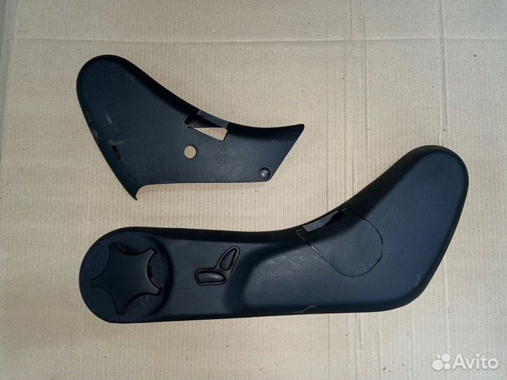 Накладка сиденья водителя передняя левая