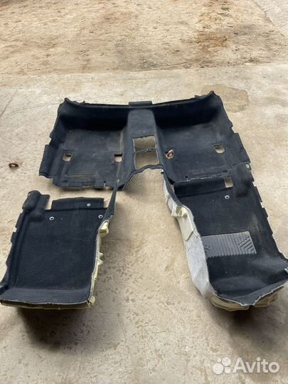 Обшивка пола ковролин салона mercedes w213