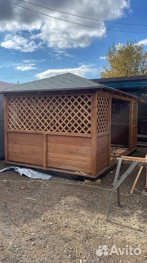 Беседка из дерева