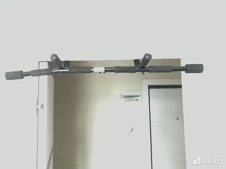 Турник для занятий спортом