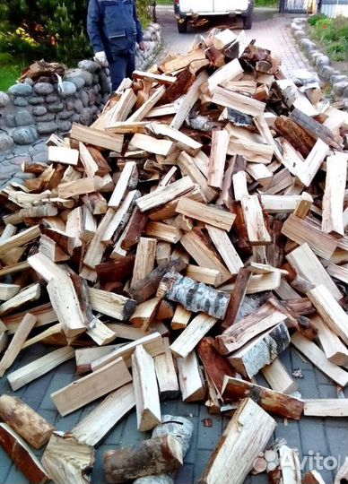 Дрова сухие навалом