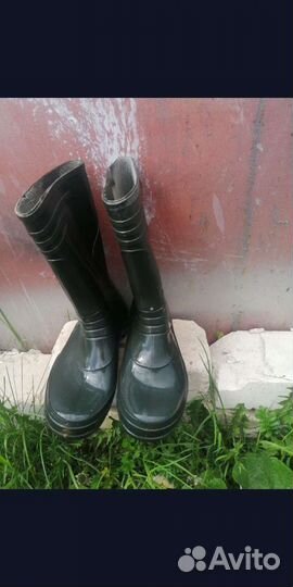 Резиновые сапоги
