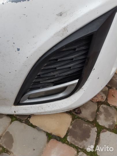 Бампер + противотуманные фары Mazda Axela/3