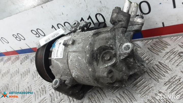 Компрессор кондиционера Nissan Qashqai+2 2008