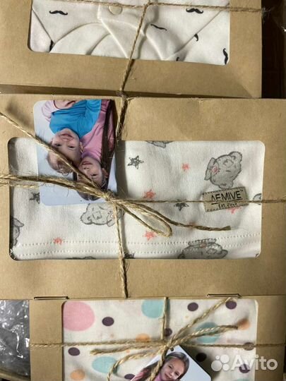 Подарочные наборы на выписку из роддома и пелёнки