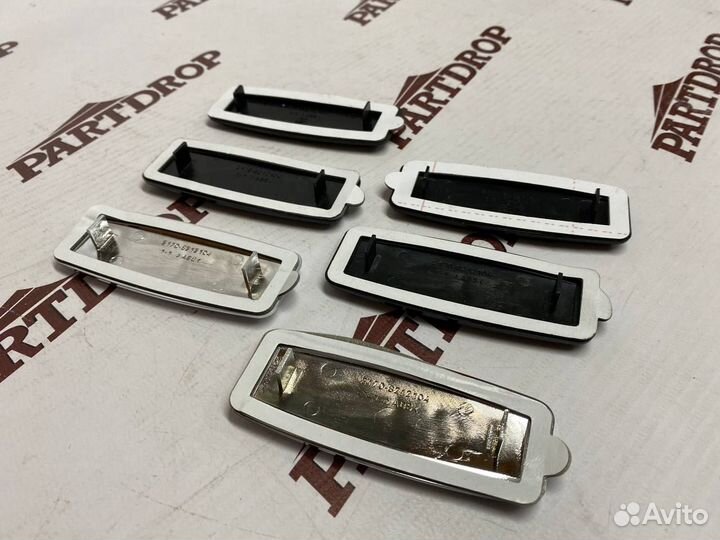 Заглушки в крылья SE/се ваз