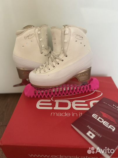 Фигурные коньки edea
