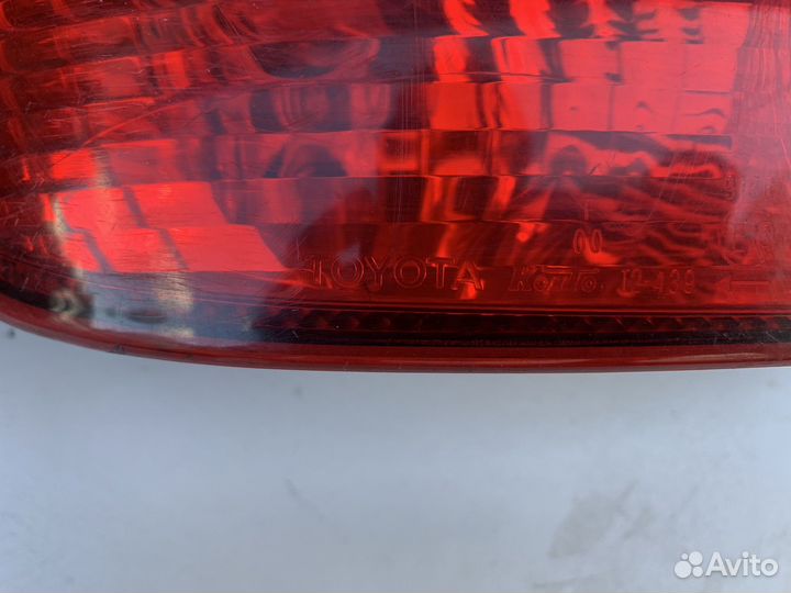 Фонарь левый Toyota Corolla E110 хэтчбек