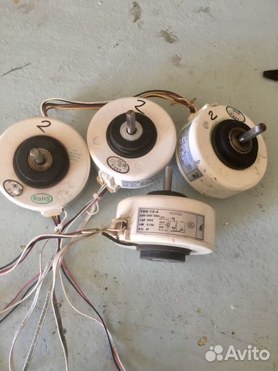 Двигатель внутреннего блока YDK-14-4